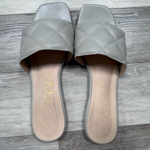 Elegant Gray Quilted Slide Sandals